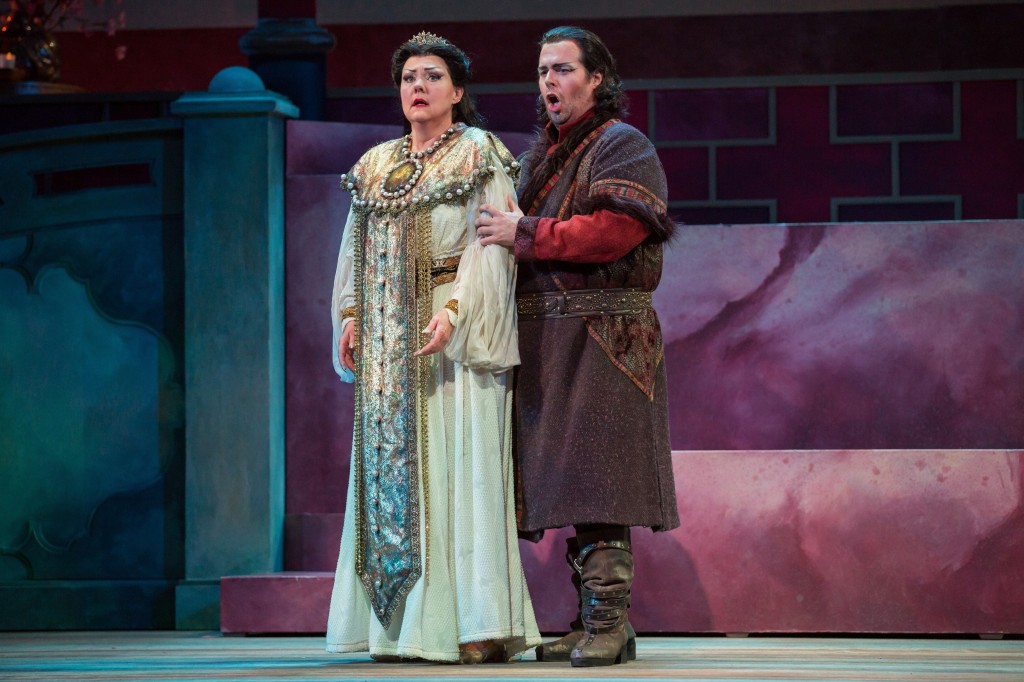 Soprano Brenda Harris as Turandot and tenor Jonathan Burton as Calaf. Photo by Rod Millington and Sarasota Opera